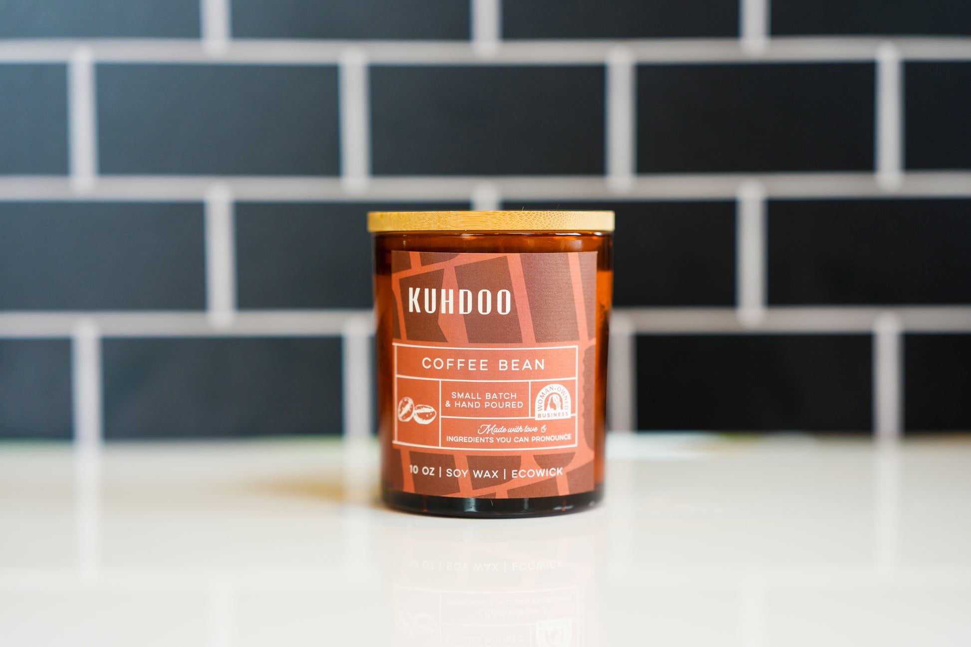 Coffee Bean Candle with roasted coffee beans, hand poured in a glass container by Kuhdoo"